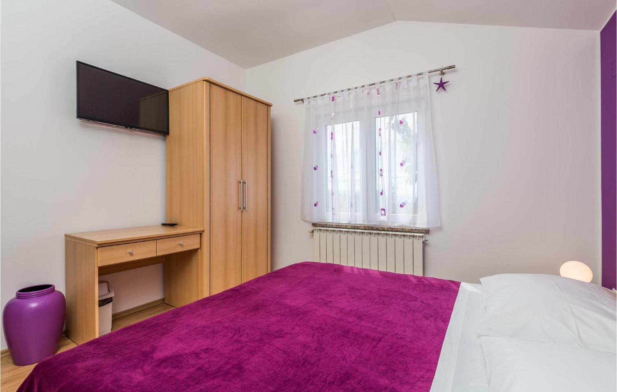 2 Bedroom Beautiful Apartment In Rukavac Rukavac  Exterior foto